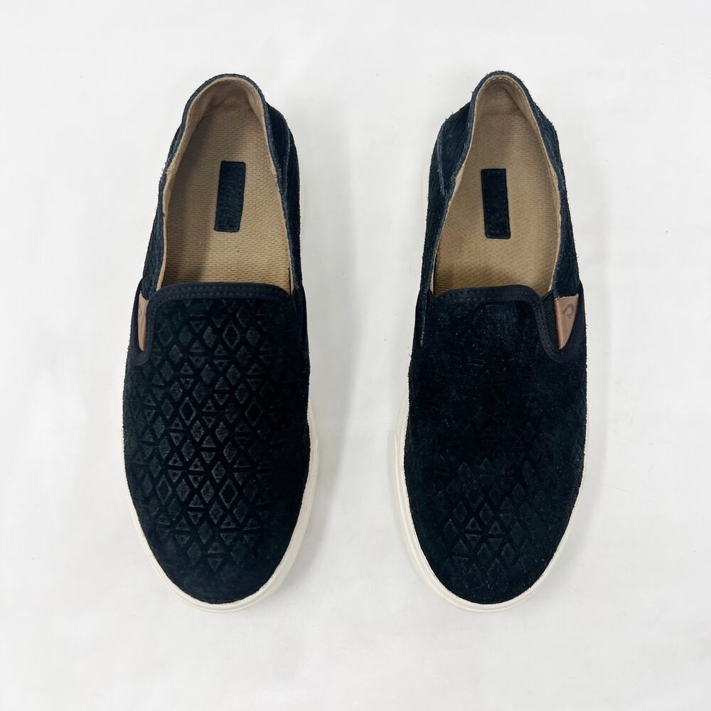 [OluKai] Pehuea Black Textured Embossed Suede Leather Slip On Sneakers Size 6 - Picture 5 of 10